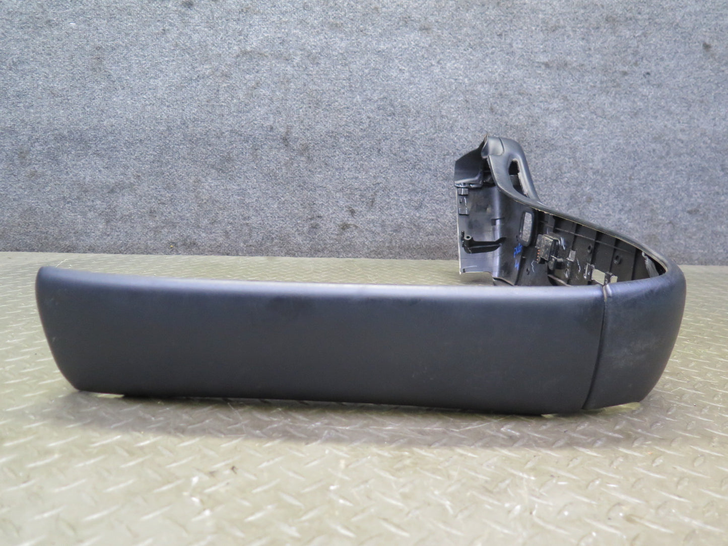 03-05 Lexus UZS161L GS430 Front Left Seat Trim Cover Panel w Switch Black OEM
