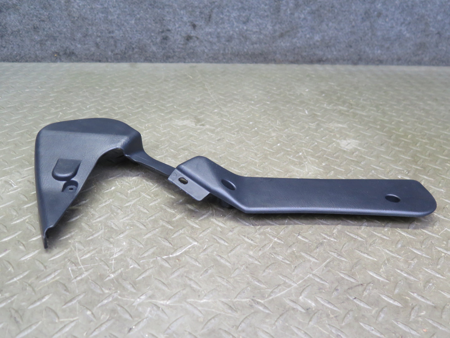 03-05 Lexus UZS161L GS430 Front Left Seat Trim Cover Panel Black OEM