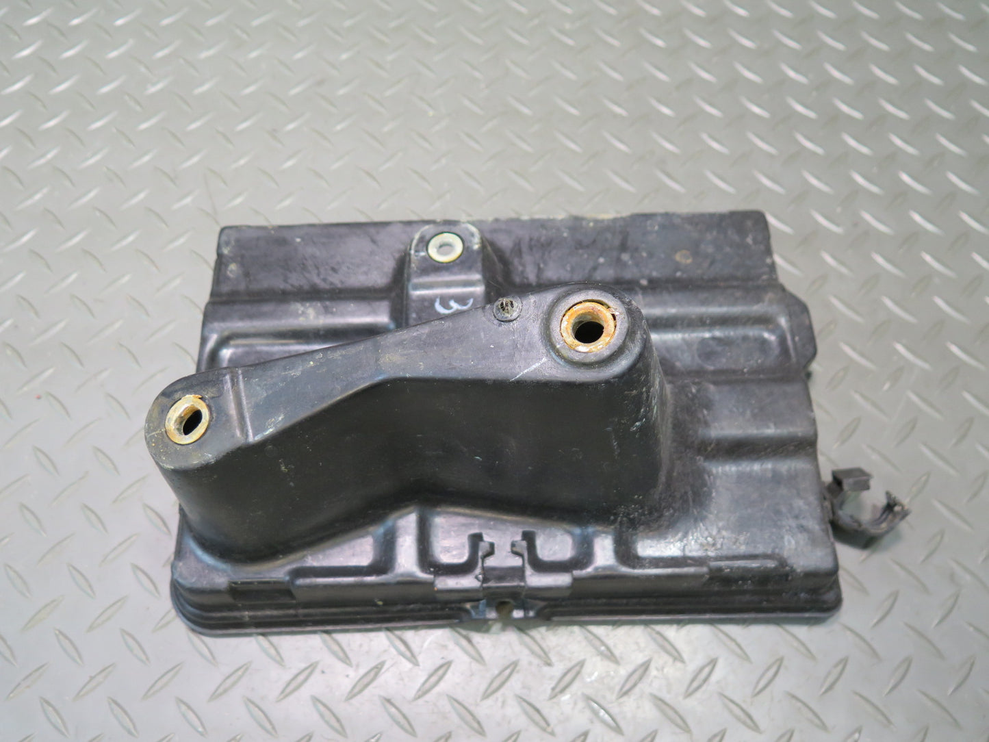 98-05 Lexus UZS161L GS430 GS300 GS400 Battery Tray Base Holder Bracket Set OEM