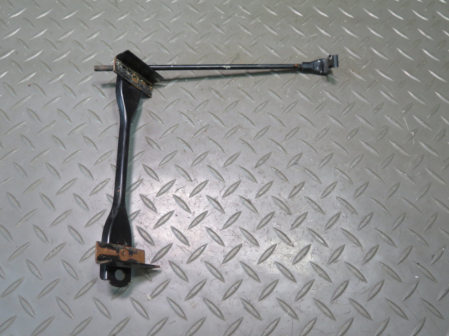 98-05 Lexus UZS161L GS430 GS300 GS400 Battery Tray Base Holder Bracket Set OEM