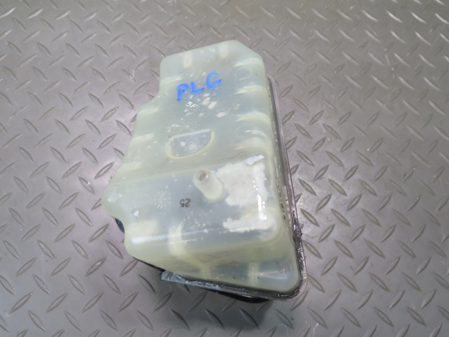 01-05 Lexus GS430 Coolant Overflow Bottle Expansion Tank Reservoir OEM