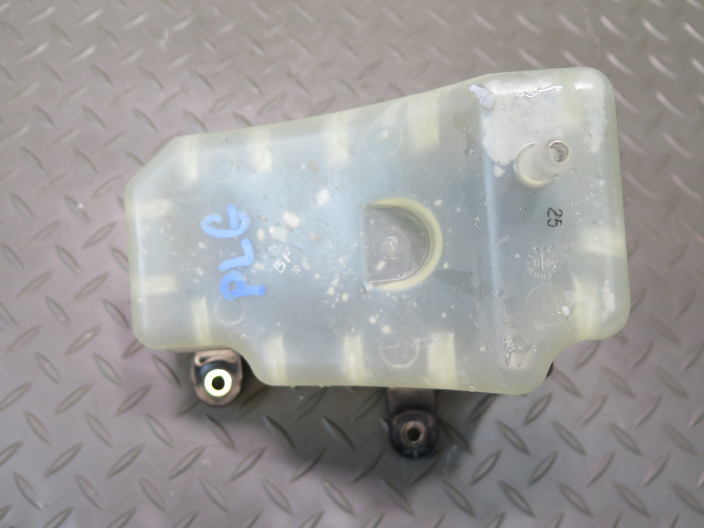01-05 Lexus GS430 Coolant Overflow Bottle Expansion Tank Reservoir OEM
