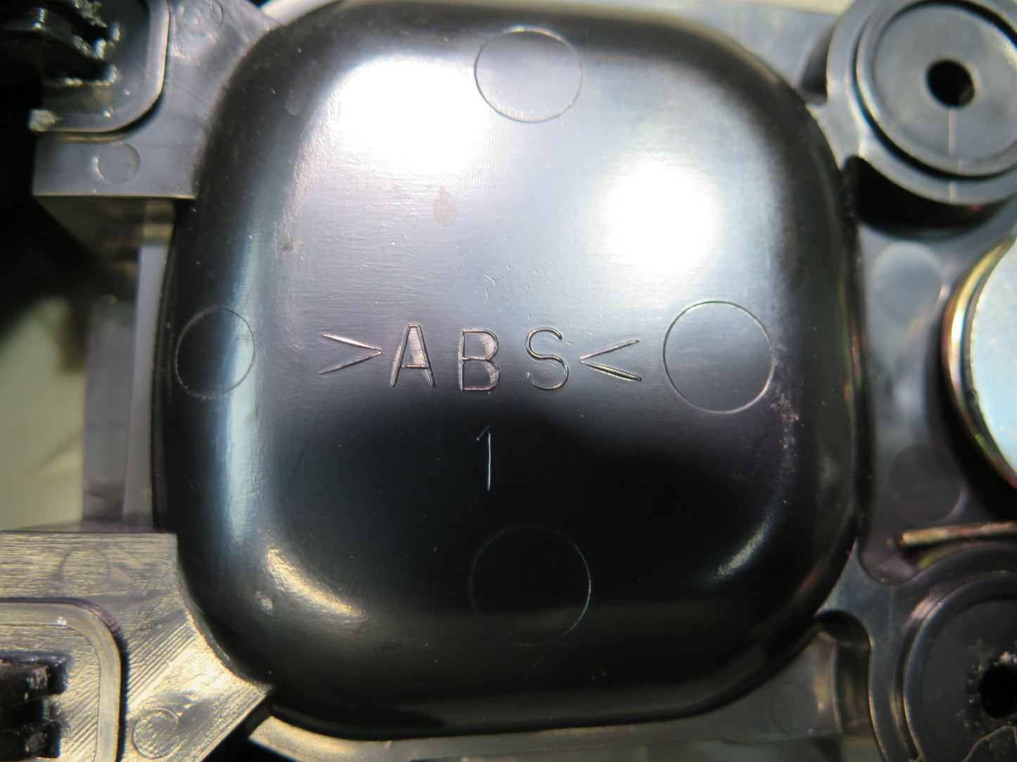 01-05 Lexus UZS161L GS430 GS300 Rear Trunk Lock Latch Actuator w Pull Handle OEM