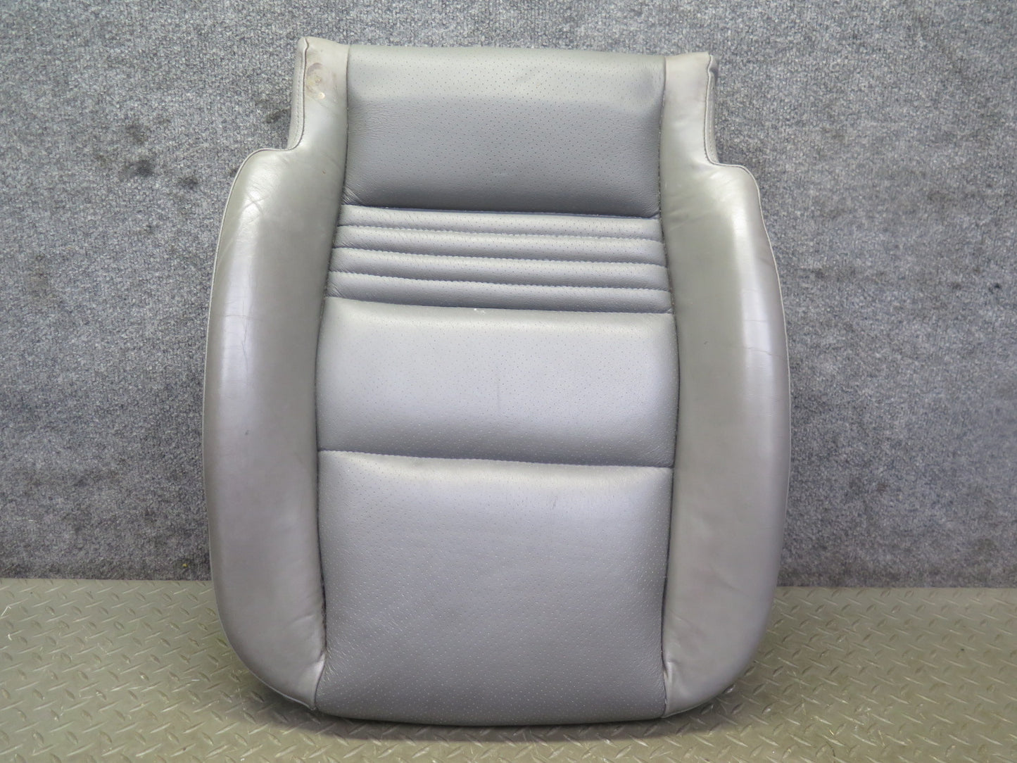 1999-2000 Porsche 911 996 Front Right Seat Lower Leather Cushion Gray