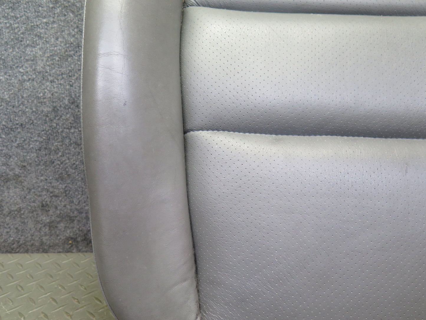 1999-2000 Porsche 911 996 Front Right Seat Lower Leather Cushion Gray