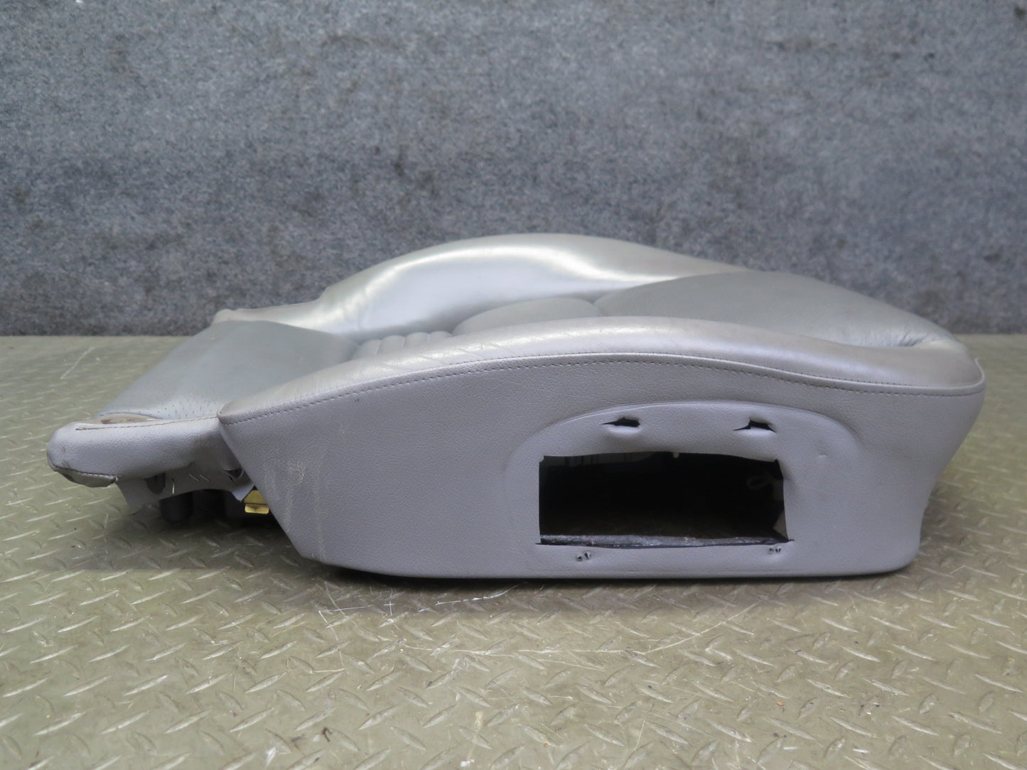 1999-2000 Porsche 911 996 Front Right Seat Lower Leather Cushion Gray