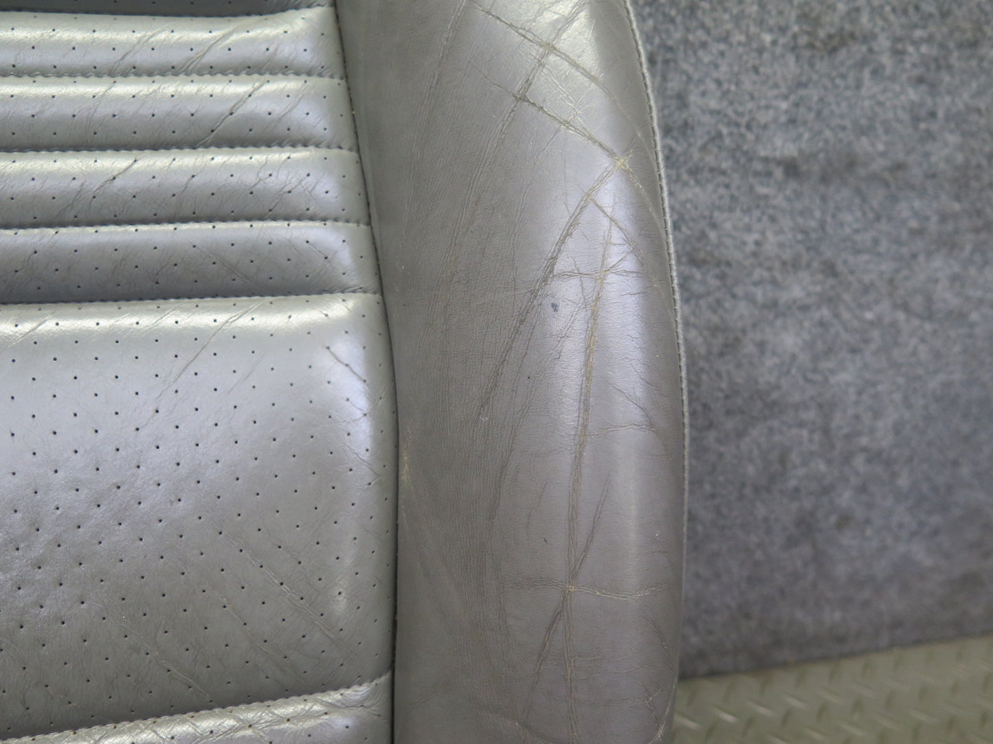 1999-2000 Porsche 911 996 Front Left Seat Lower Leather Cushion Gray