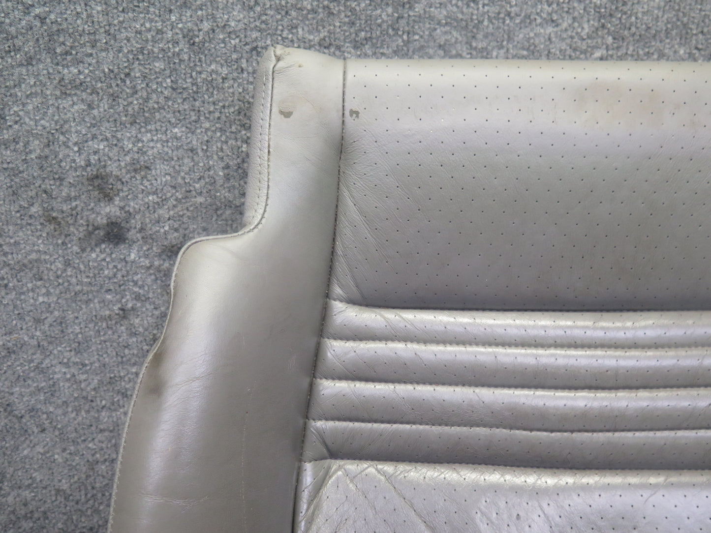 1999-2000 Porsche 911 996 Front Left Seat Lower Leather Cushion Gray