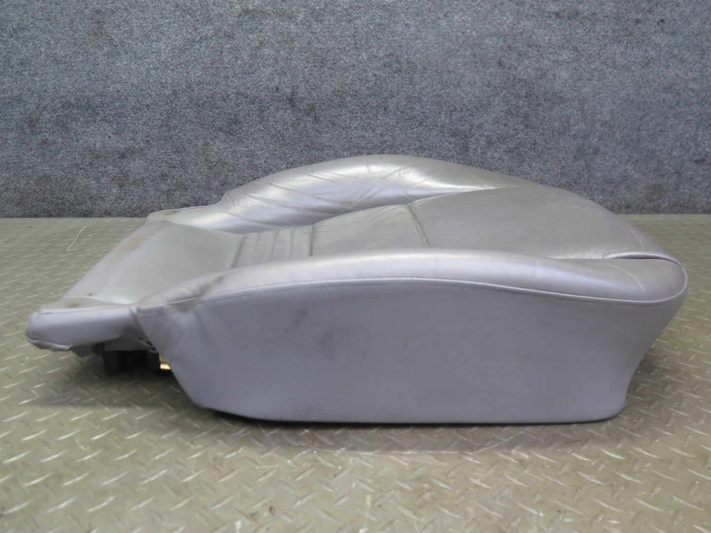 1999-2000 Porsche 911 996 Front Left Seat Lower Leather Cushion Gray