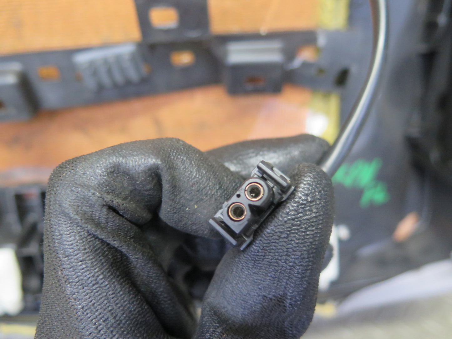 1999-2000 Porsche 911 996 Front Left Seat Lower Leather Cushion Gray