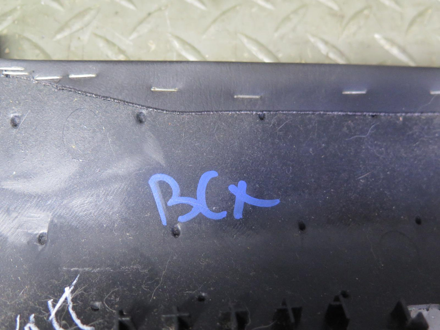 2004-2009 Cadillac XLR Front Dashboard Upper Trim Cover Panel 10352598