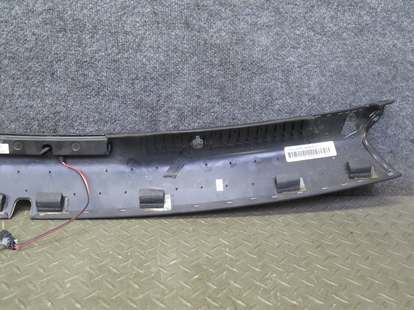 2004-2009 Cadillac XLR Front Dashboard Upper Trim Cover Panel 10352598