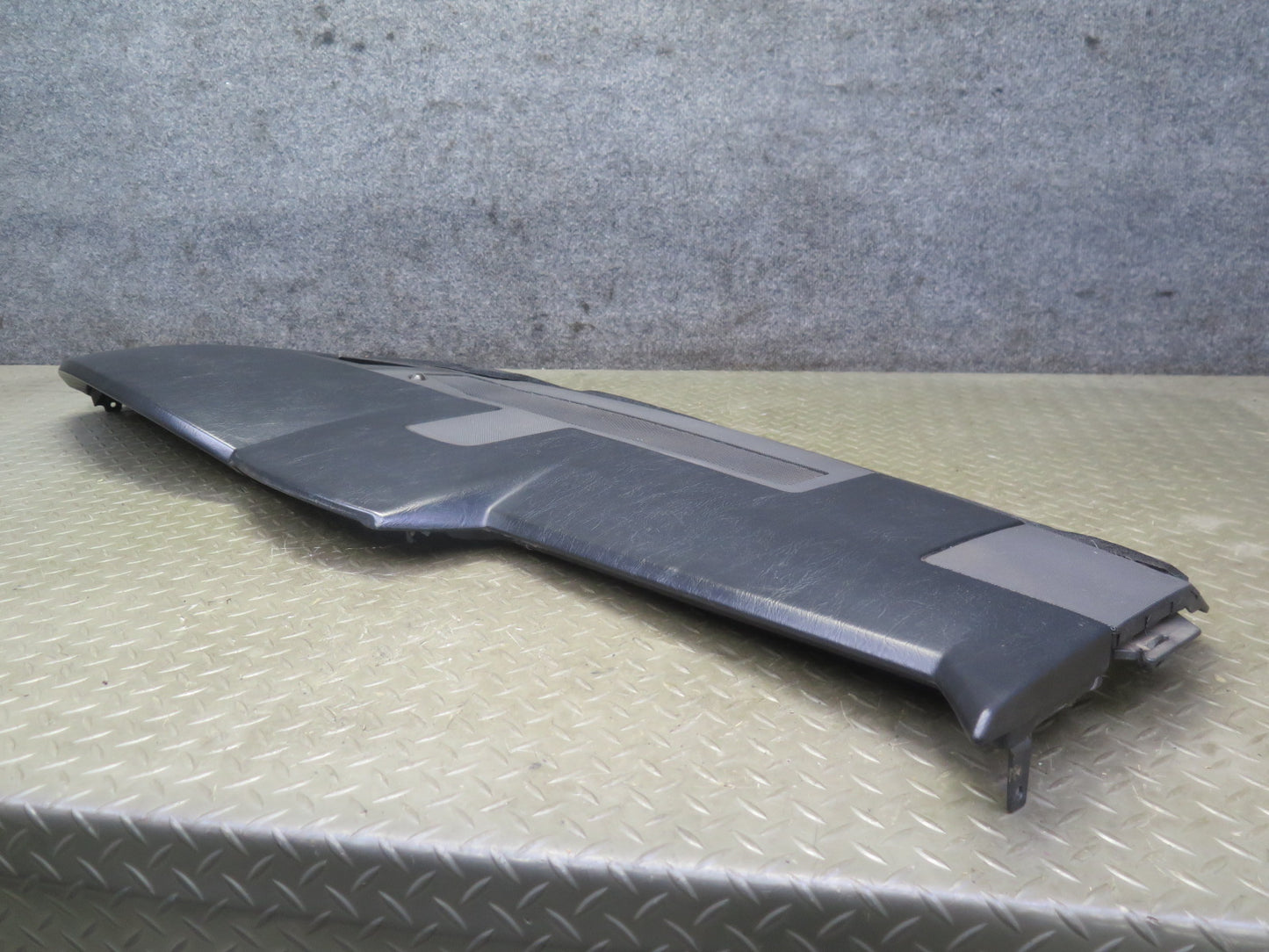 2004-2008 Cadillac XLR Dashboard Upper Cover Trim Panel Black 10352098