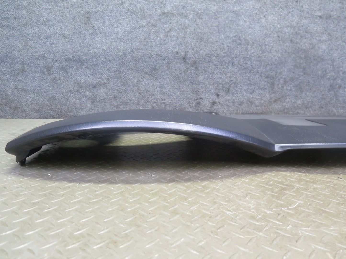 2004-2008 Cadillac XLR Dashboard Upper Cover Trim Panel Black 10352098