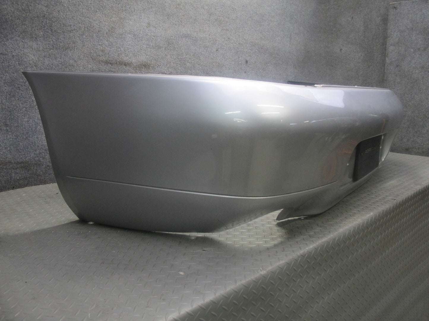 1999-2001 Porsche 911 996 Rear Bumper Cover Arctic Silver 99650521101