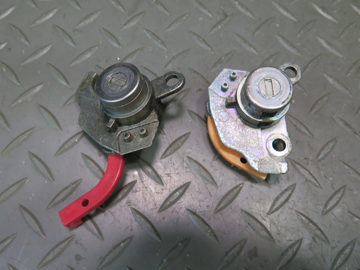 04-05 Lexus UZS161L GS430 ECU ECM Ignition Door Trunk Glove Box Lock KEY Set OEM