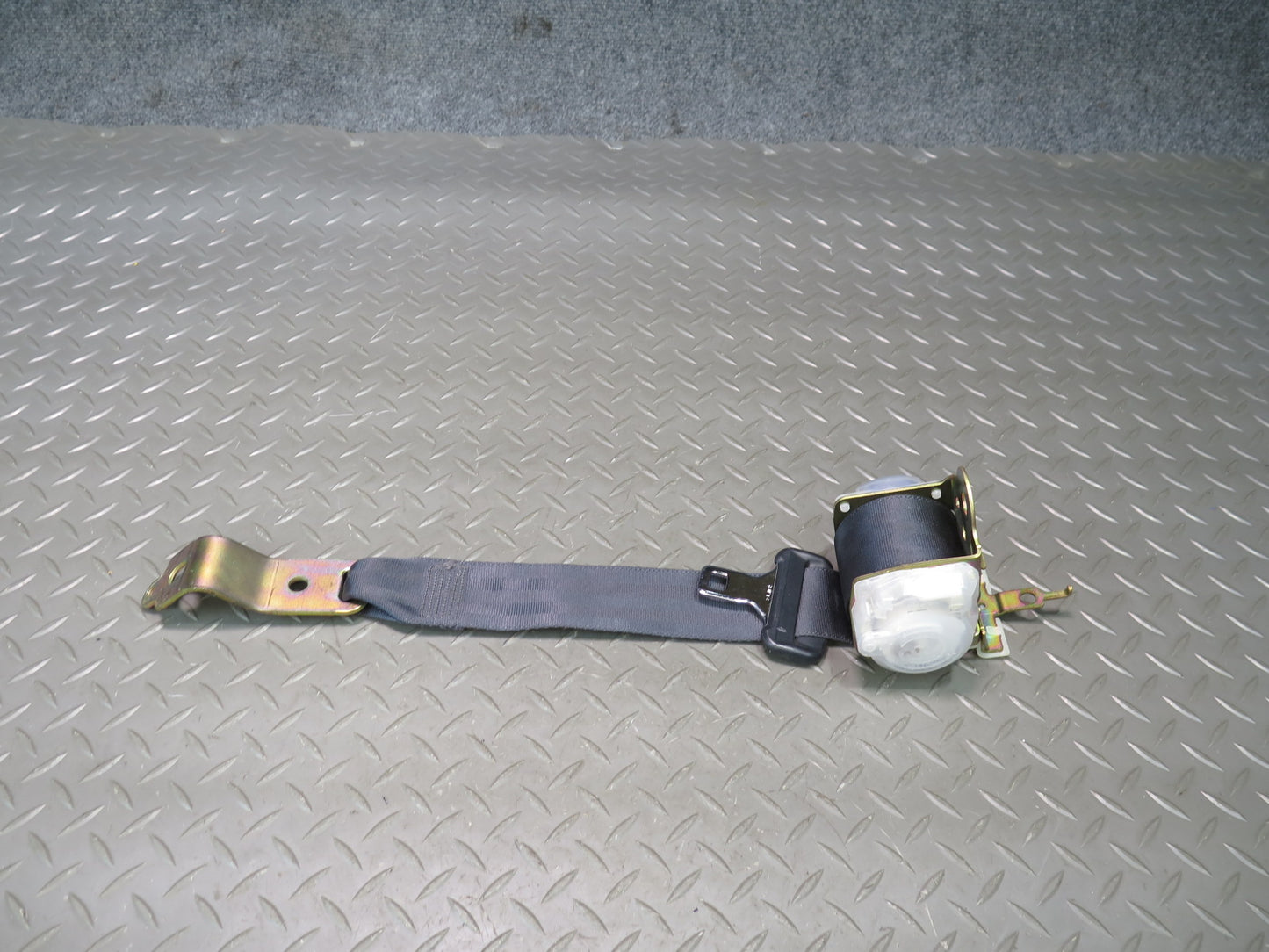 02-08 LEXUS SC430 Z40 REAR LEFT & RIGHT SIDE SEATBELT RETRACTOR SET OEM