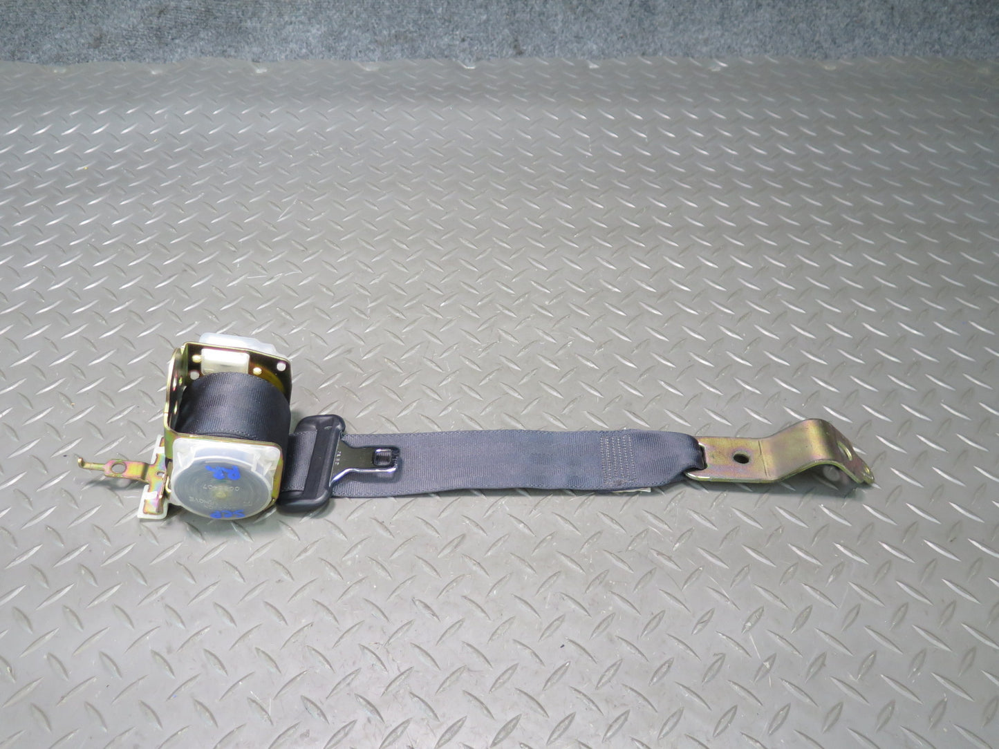 02-08 LEXUS SC430 Z40 REAR LEFT & RIGHT SIDE SEATBELT RETRACTOR SET OEM