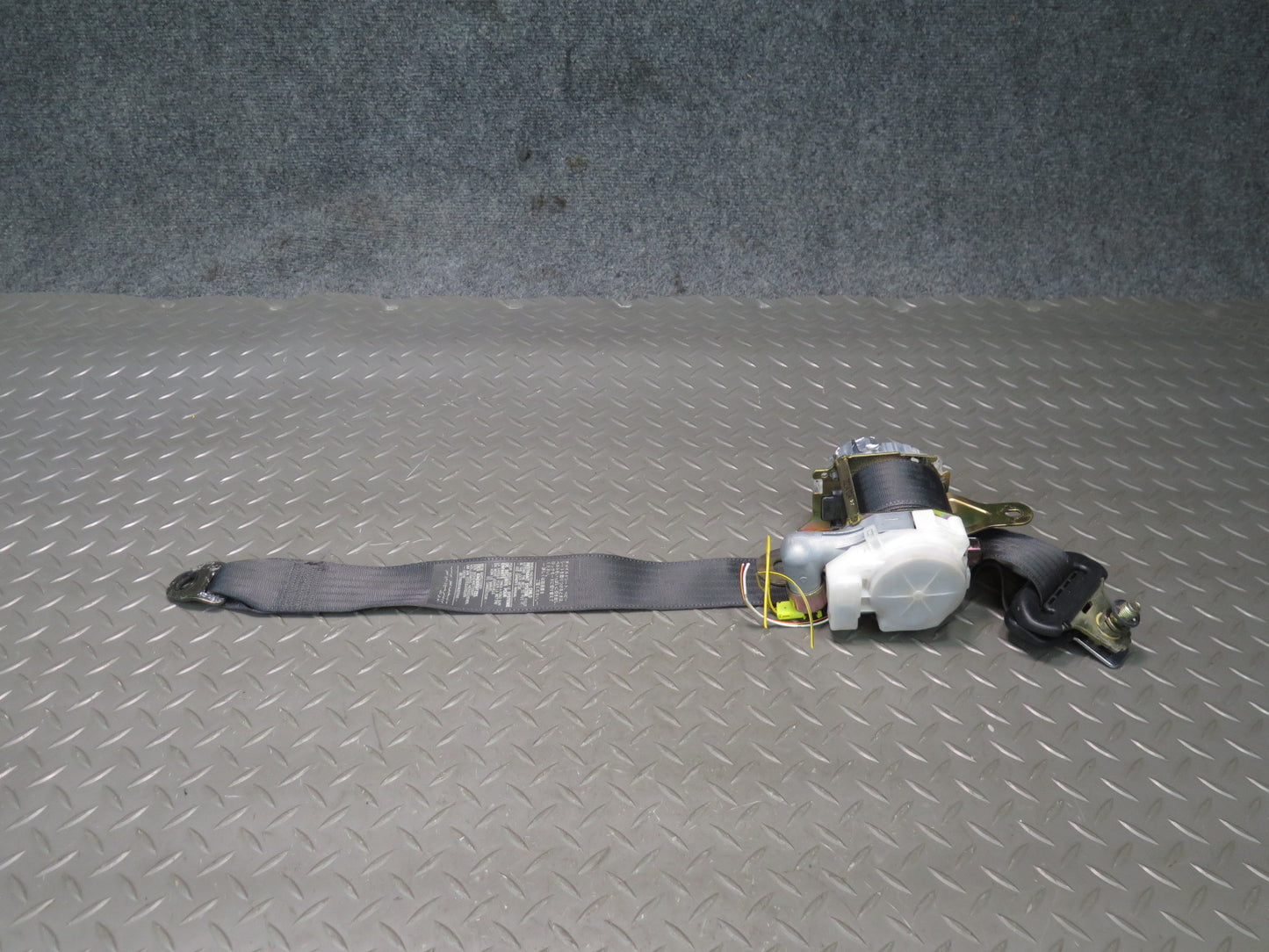 02-08 LEXUS SC430 Z40 FRONT LEFT & RIGHT SIDE SEATBELT RETRACTOR SET OEM