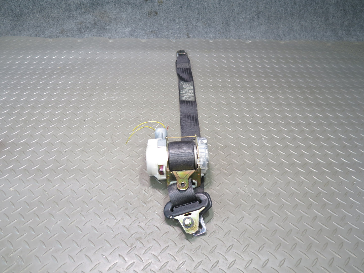 02-08 LEXUS SC430 Z40 FRONT LEFT & RIGHT SIDE SEATBELT RETRACTOR SET OEM