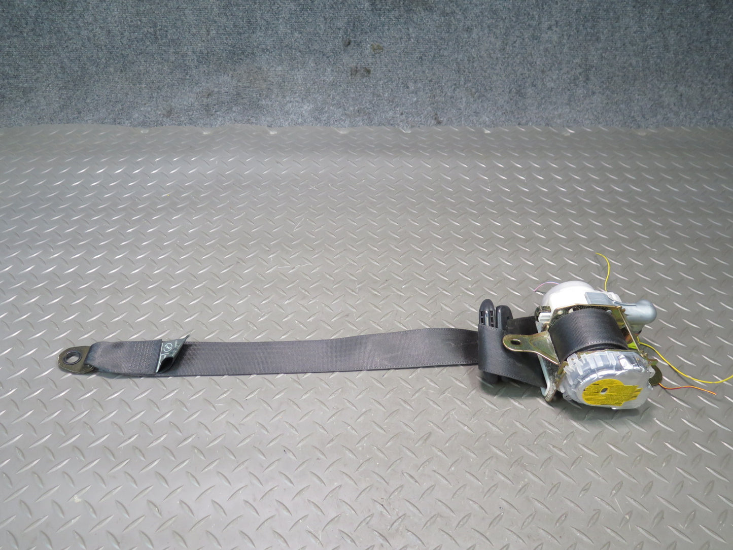 02-08 LEXUS SC430 Z40 FRONT LEFT & RIGHT SIDE SEATBELT RETRACTOR SET OEM