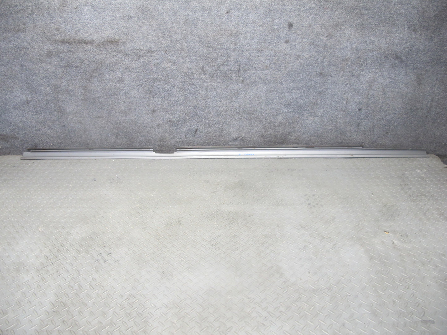 75-76 Mercedes W115 300D Interior Door Scuff Sill Plate Molding Trim Set OEM