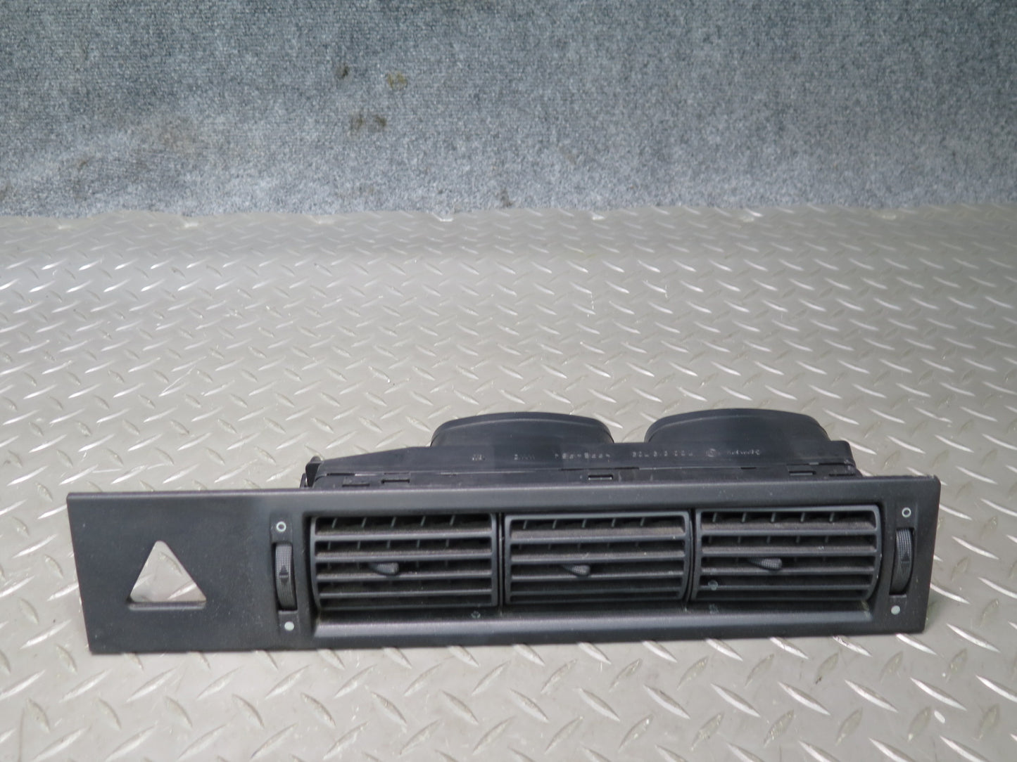 99-03 VW Eurovan T4 Set of 3 Dash Front Left Center Right Air Vent OEM