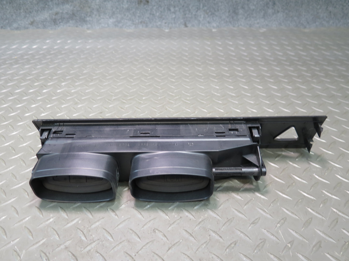 99-03 VW Eurovan T4 Set of 3 Dash Front Left Center Right Air Vent OEM
