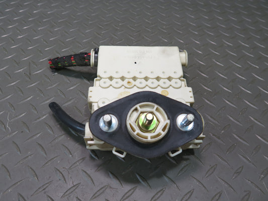 1999-2004 Porsche 911 996 Cabin Power Distribution Fuse Box 99661030300