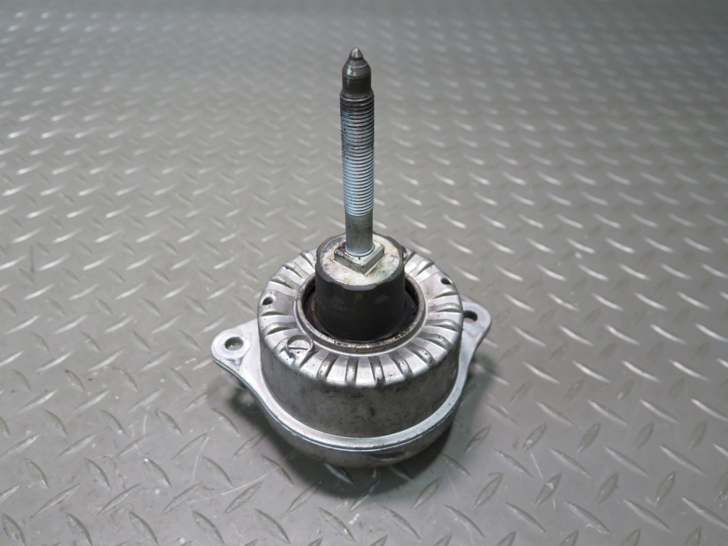 1999-2004 Porsche 911 Carrera 996 Engine Motor Left & Right Side Mount Set