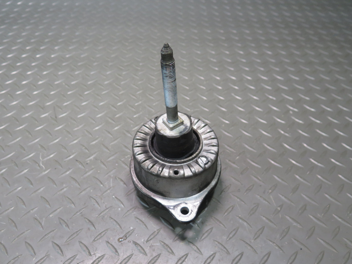 1999-2004 Porsche 911 Carrera 996 Engine Motor Left & Right Side Mount Set