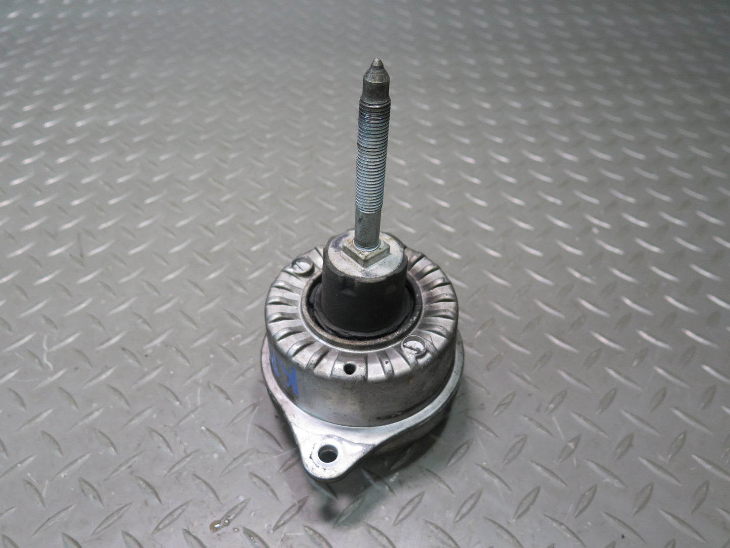 1999-2004 Porsche 911 Carrera 996 Engine Motor Left & Right Side Mount Set