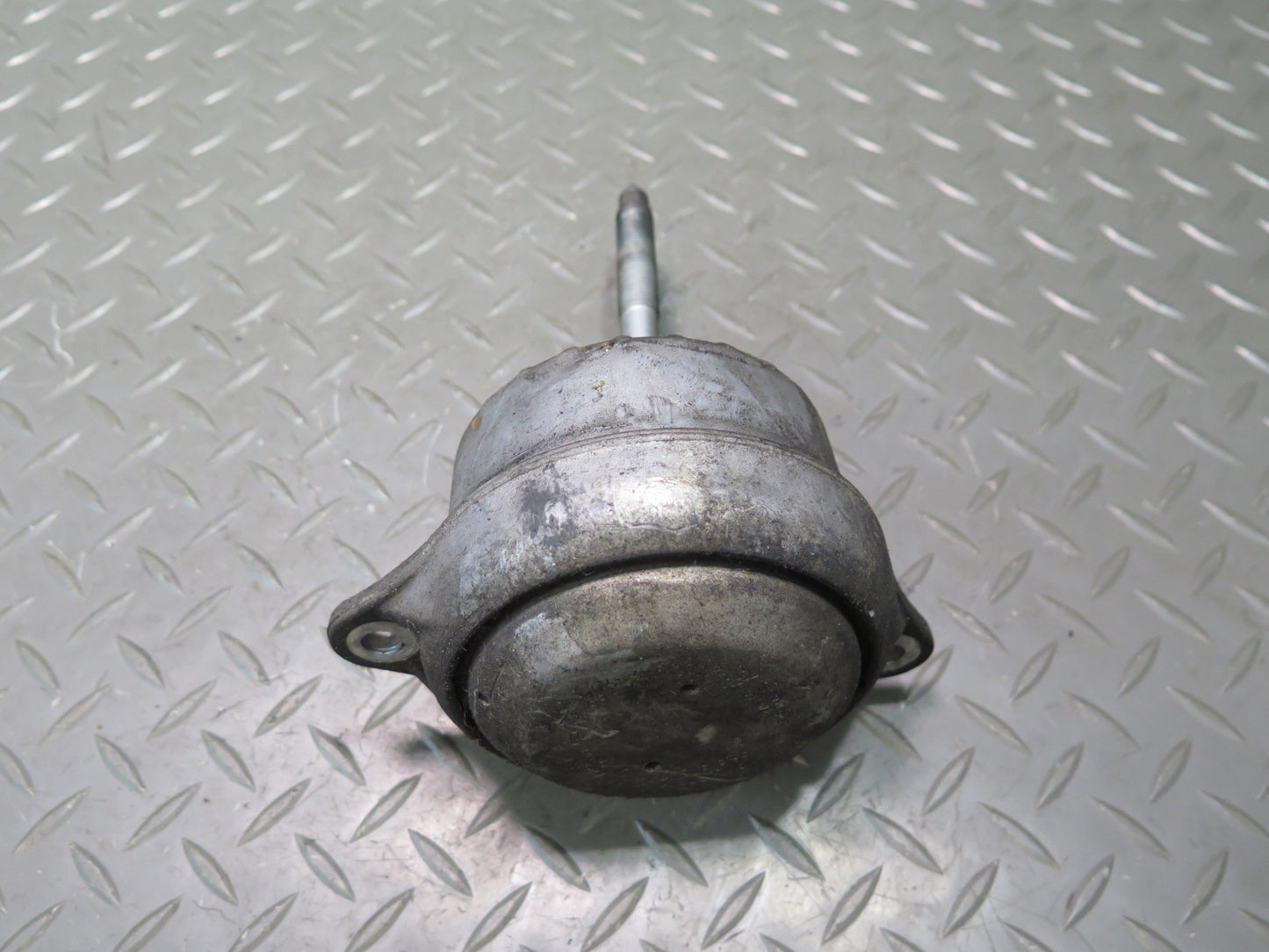 1999-2004 Porsche 911 Carrera 996 Engine Motor Left & Right Side Mount Set