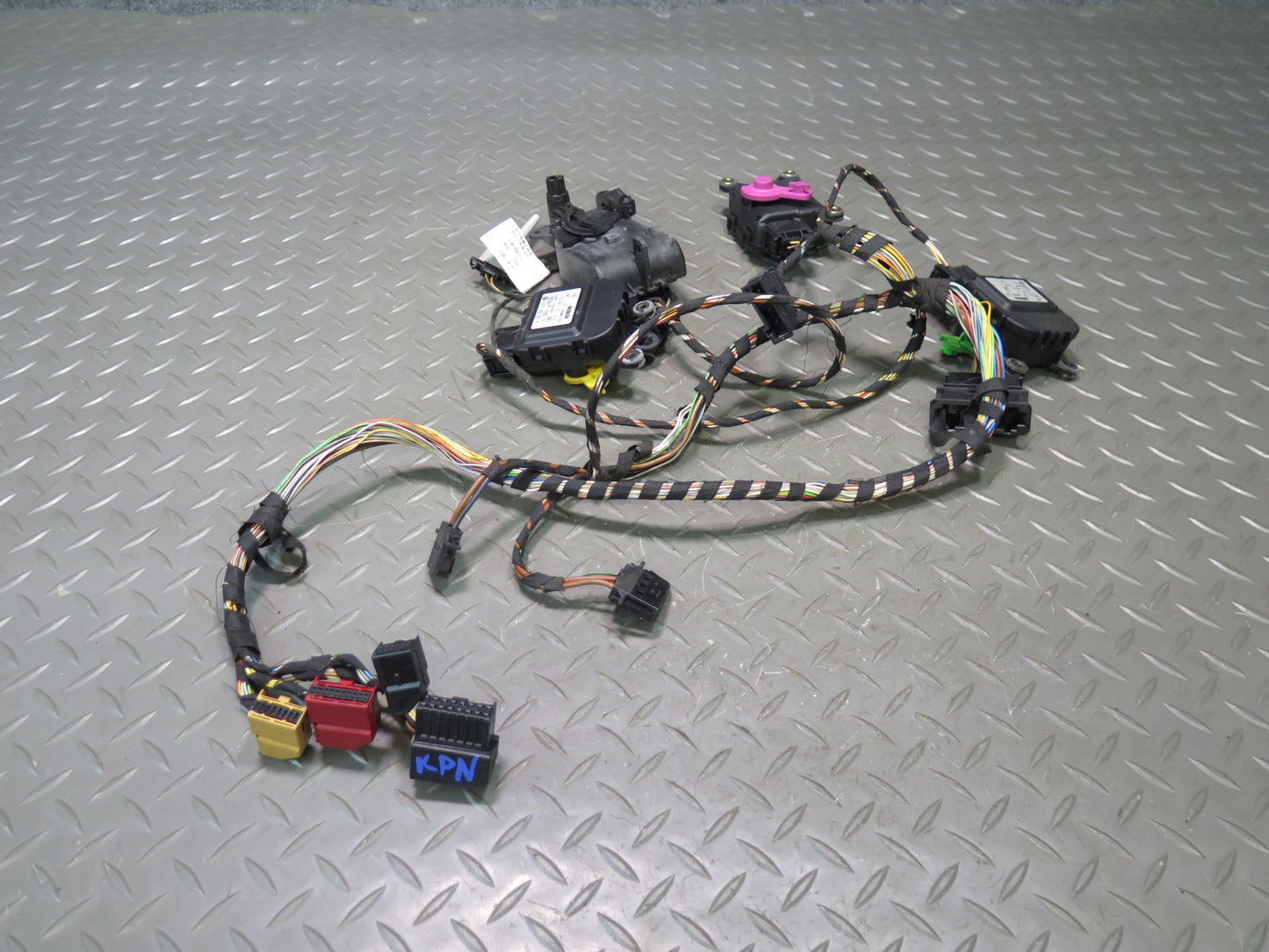 1999-2005 Porsche 911 996 A/C Heater Flap Door Actuator Motor Wiring Set