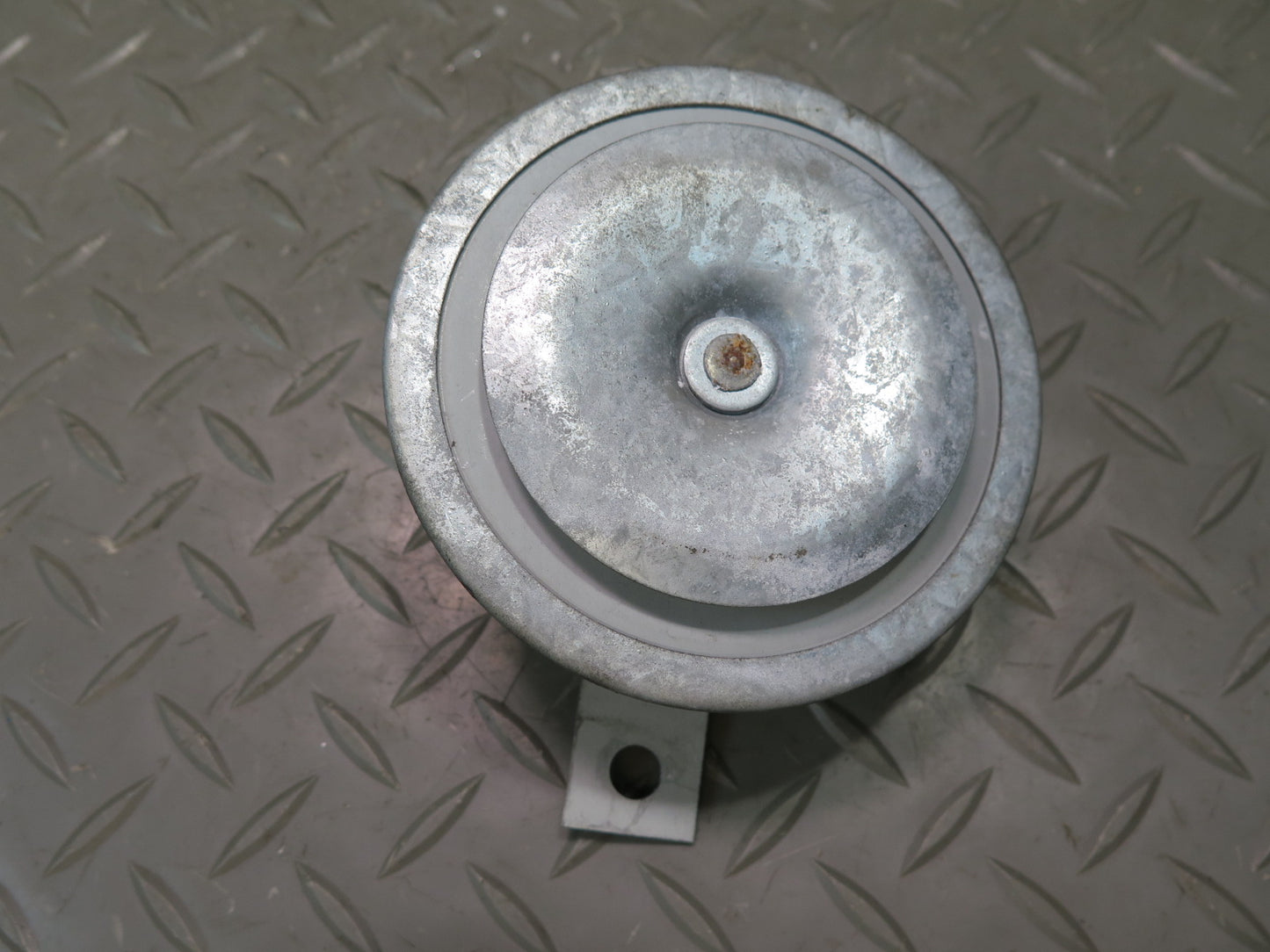 1999-2004 Porsche 911 996 Anti Theft Alarm Horn Siren