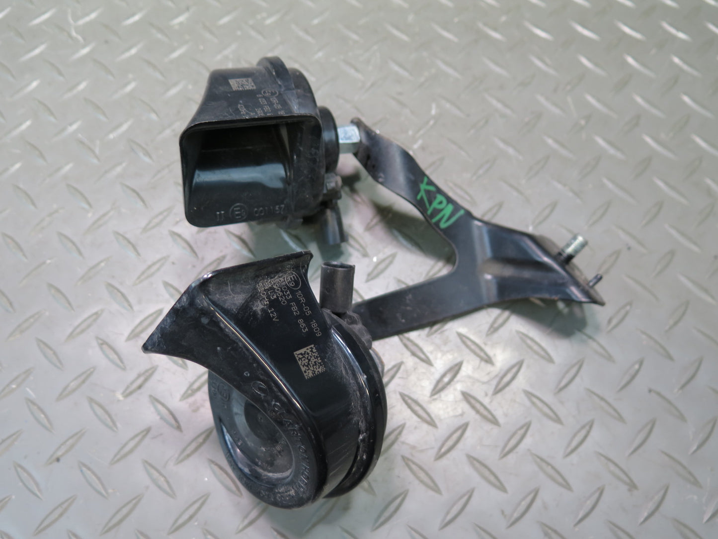 1999-2005 Porsche 911 996 High & Low Tone Note Pitch Horn Signal Bracket Set