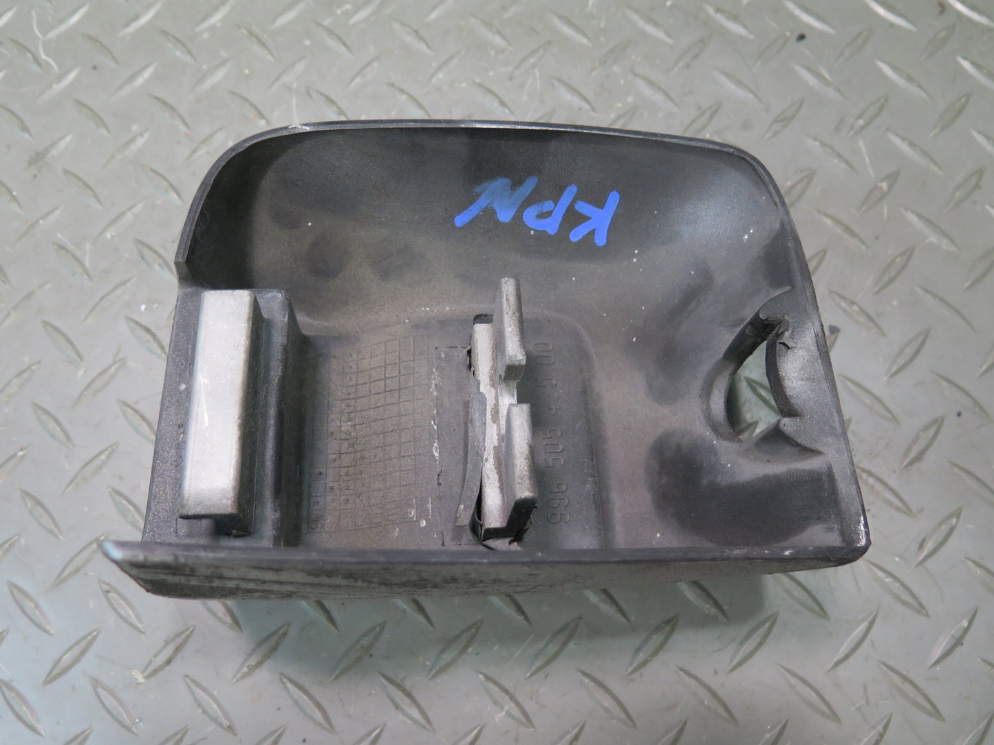 1999-2001 Porsche 911 996 Rear Left & Right Bumper Guard Arctic Silver Set of 2