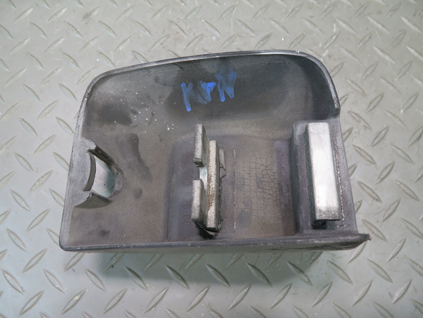 1999-2001 Porsche 911 996 Rear Left & Right Bumper Guard Arctic Silver Set of 2