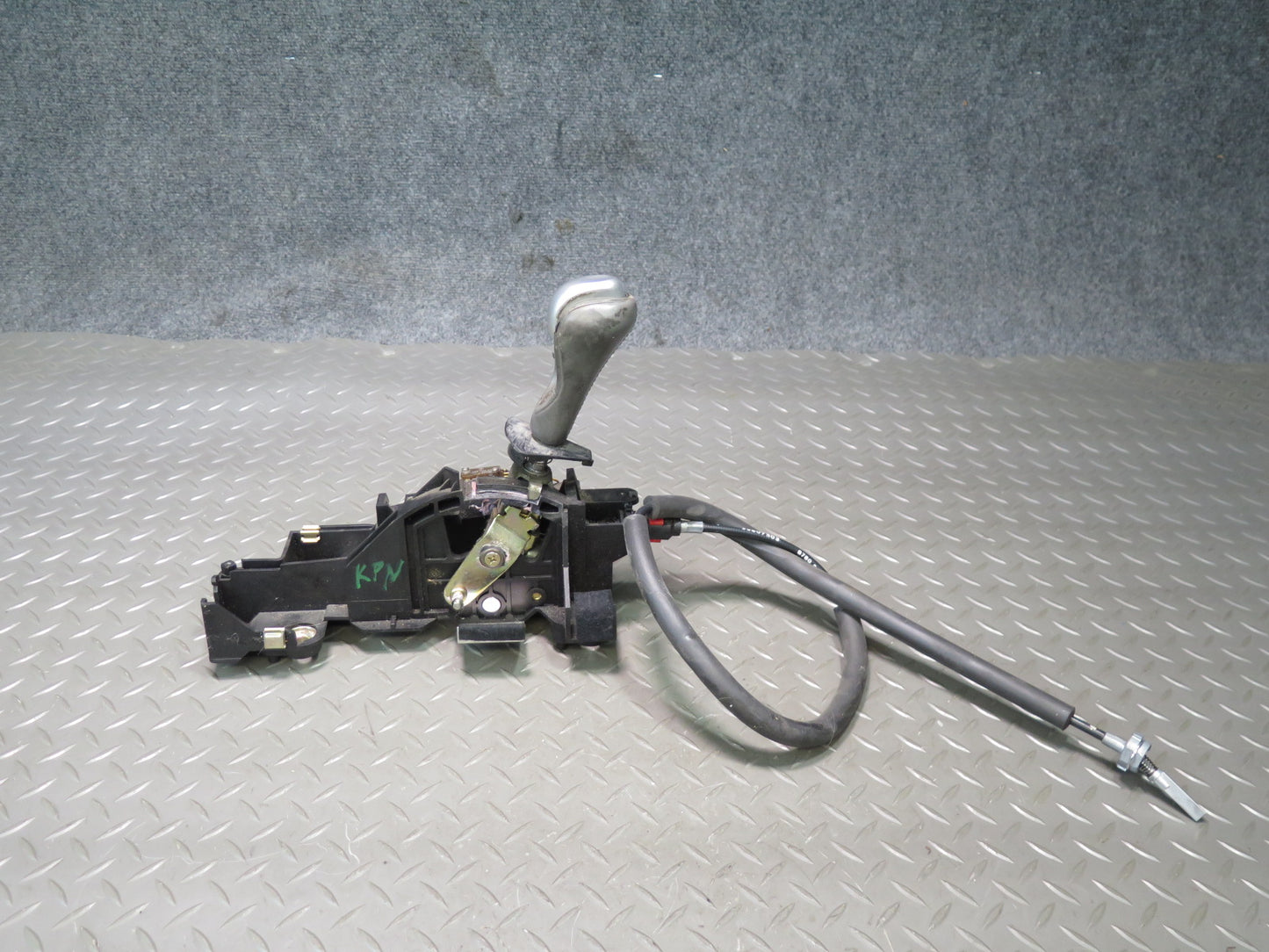 1999-2004 Porsche 911 996 Automatic Transmission Shifter w Cable 99642601107