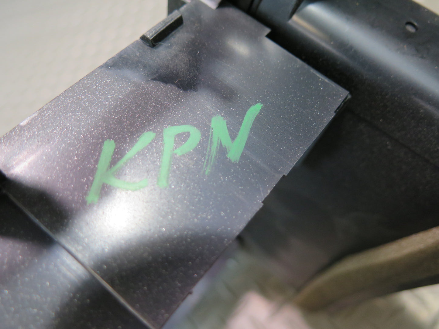 1999-2004 Porsche 911 996 Dash Front Center Trim Panel w Air Vent 99655213102