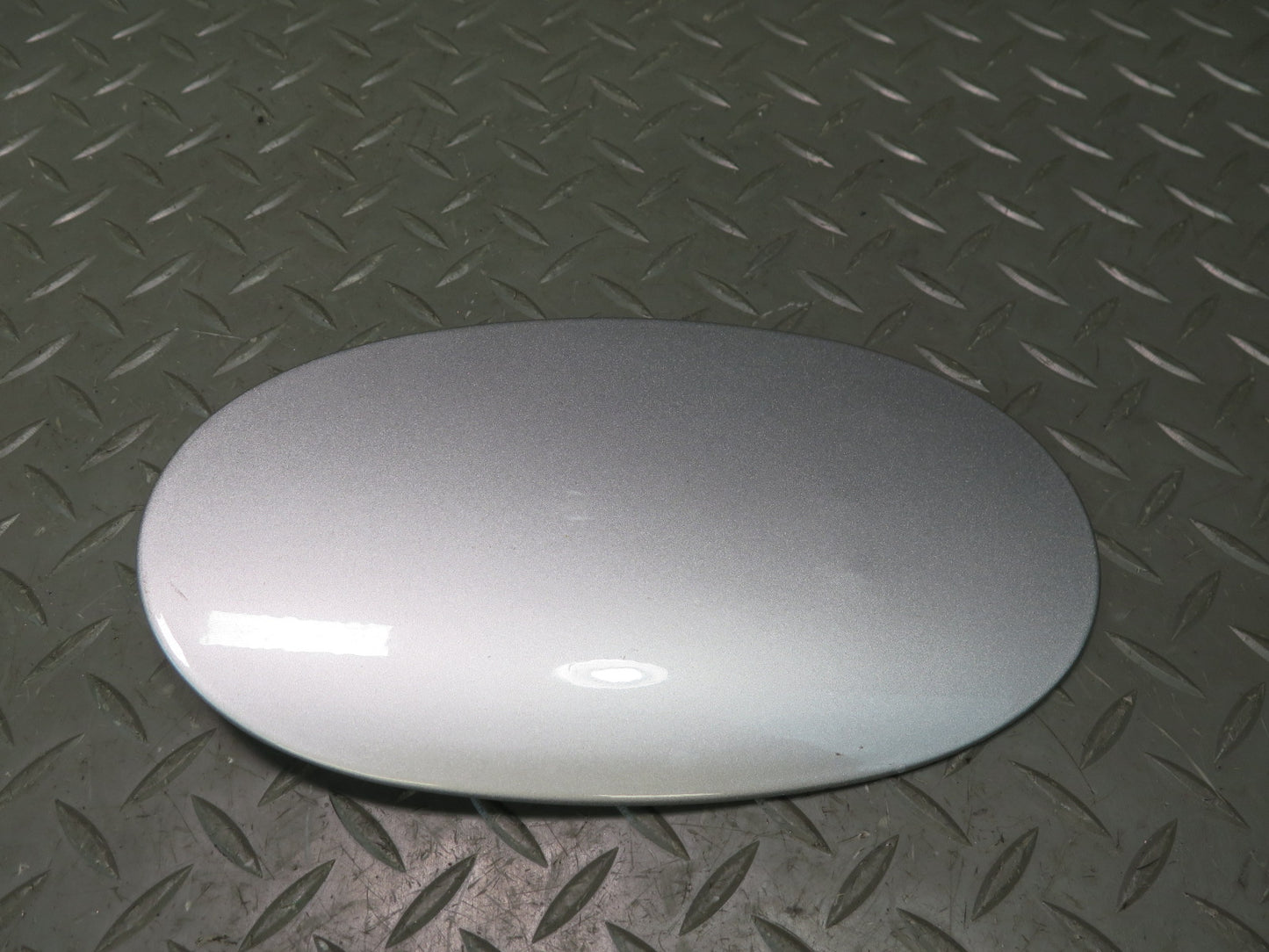 1999 Porsche 911 996 Fuel Tank Filler Door Lid Cover