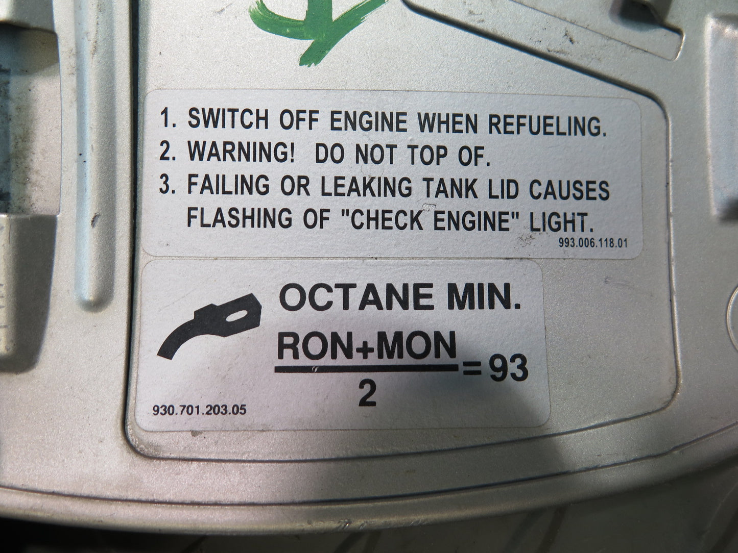 1999 Porsche 911 996 Fuel Tank Filler Door Lid Cover