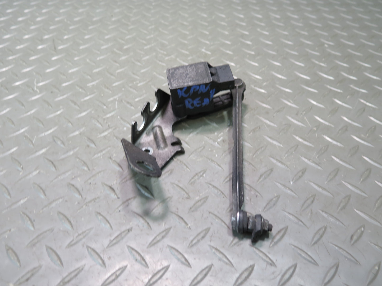 1999-2004 Porsche 911 996 Rear Suspension Height Level Sensor