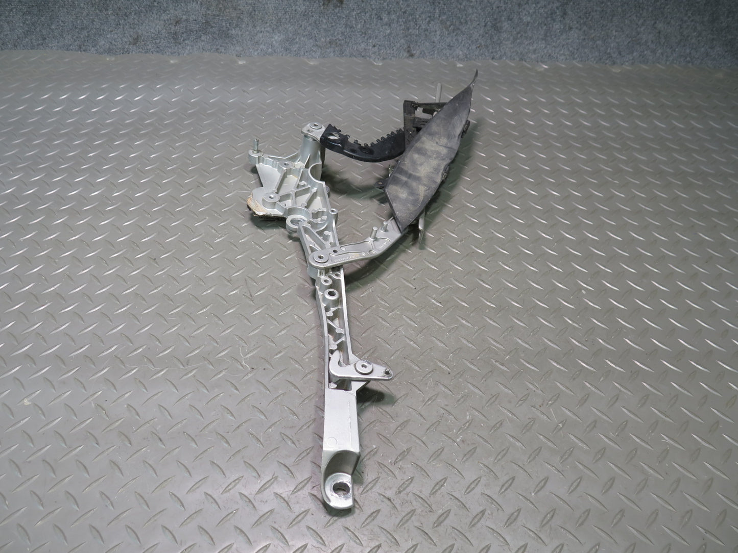 1999-2004 Porsche 911 996 Convertible TOP Roof Left & Right Hinge Set of 2