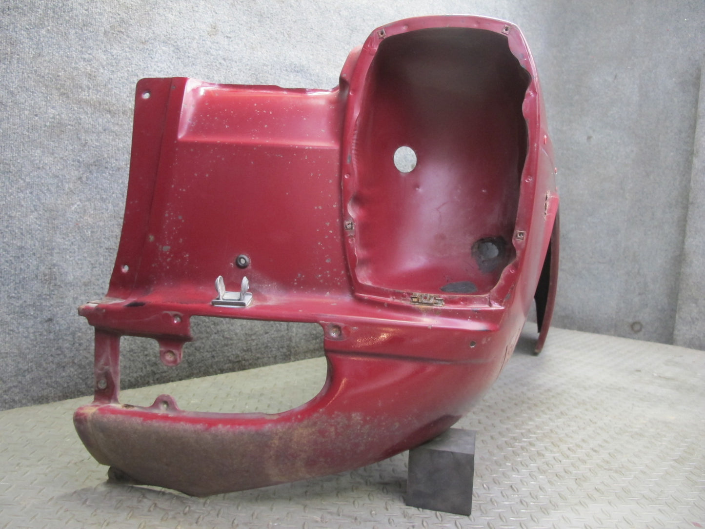 75-76 Mercedes W115 300SD Front Left Fender Shell Panel Cover RED OEM
