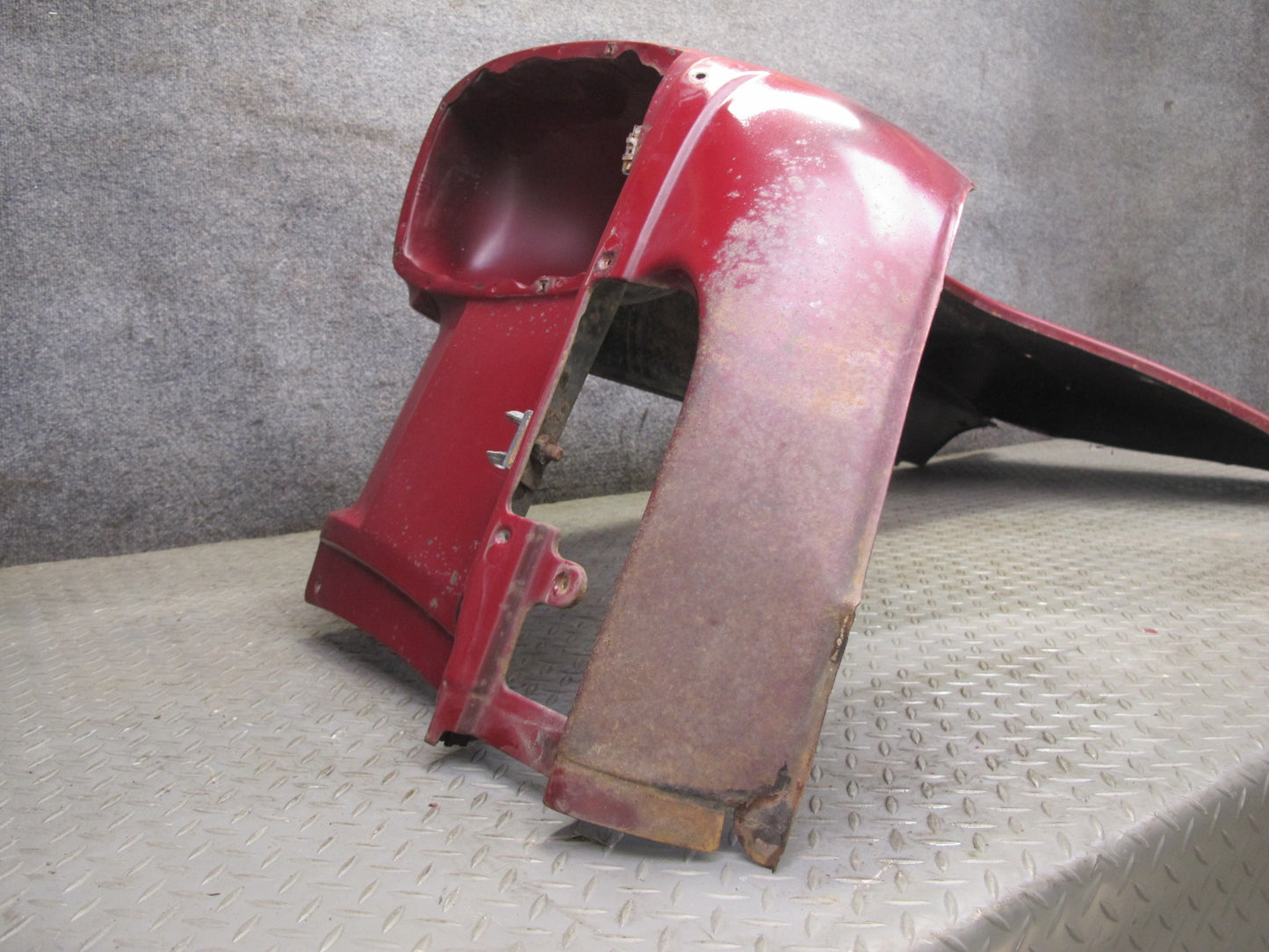 75-76 Mercedes W115 300SD Front Left Fender Shell Panel Cover RED OEM