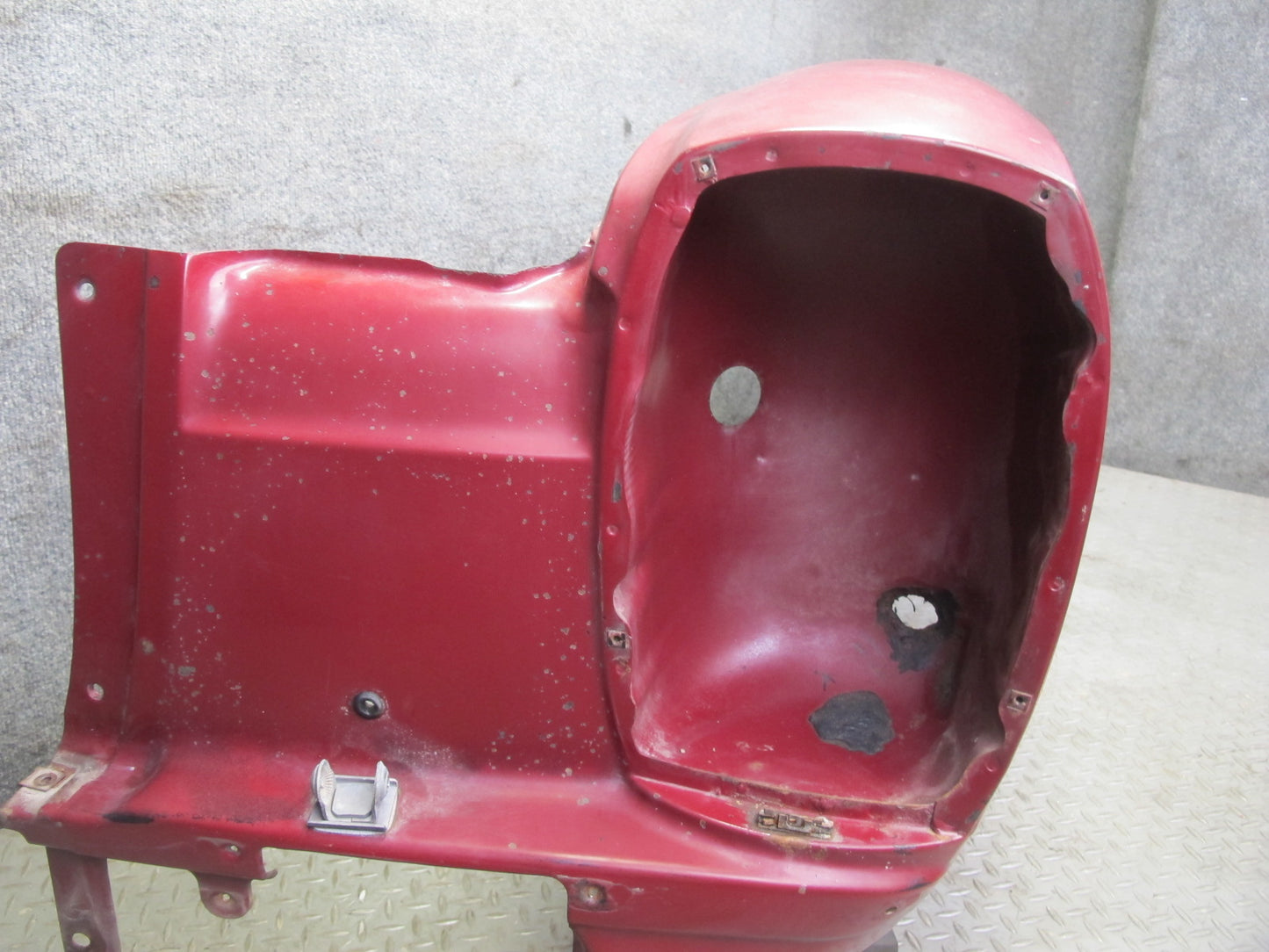 75-76 Mercedes W115 300SD Front Left Fender Shell Panel Cover RED OEM