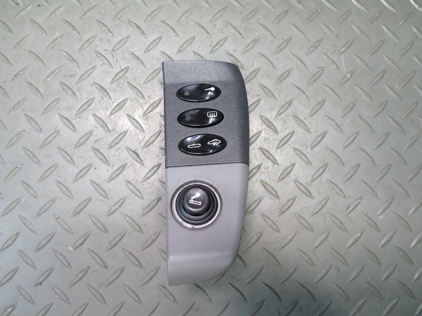 99-04 Porsche 911 996 Dash Right Cluster Rear Defrost Lock TOP Roof Switch