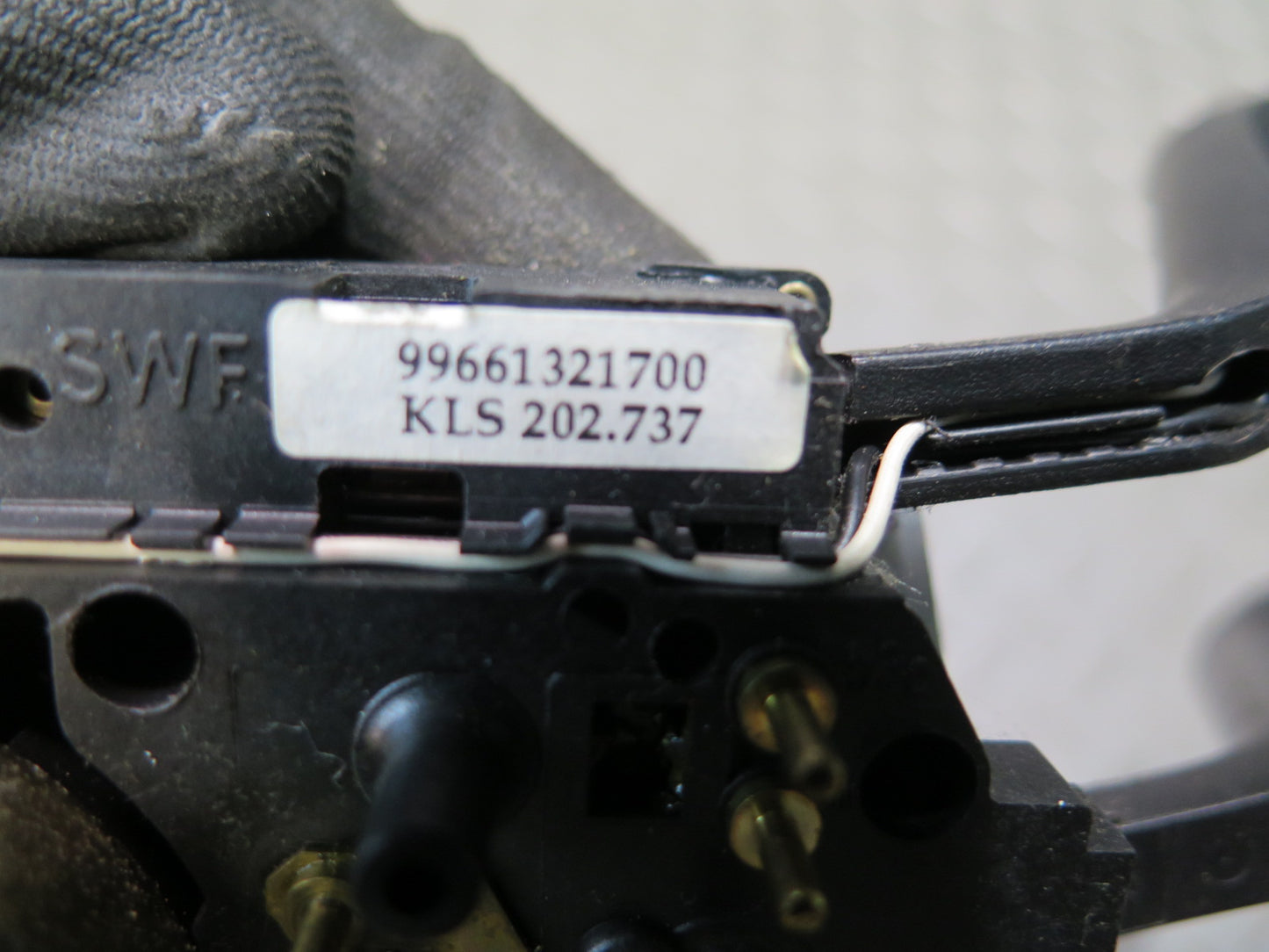 1999-2004 Porsche 911 996 Steering Column Turn Signal Wiper Cruise Switch