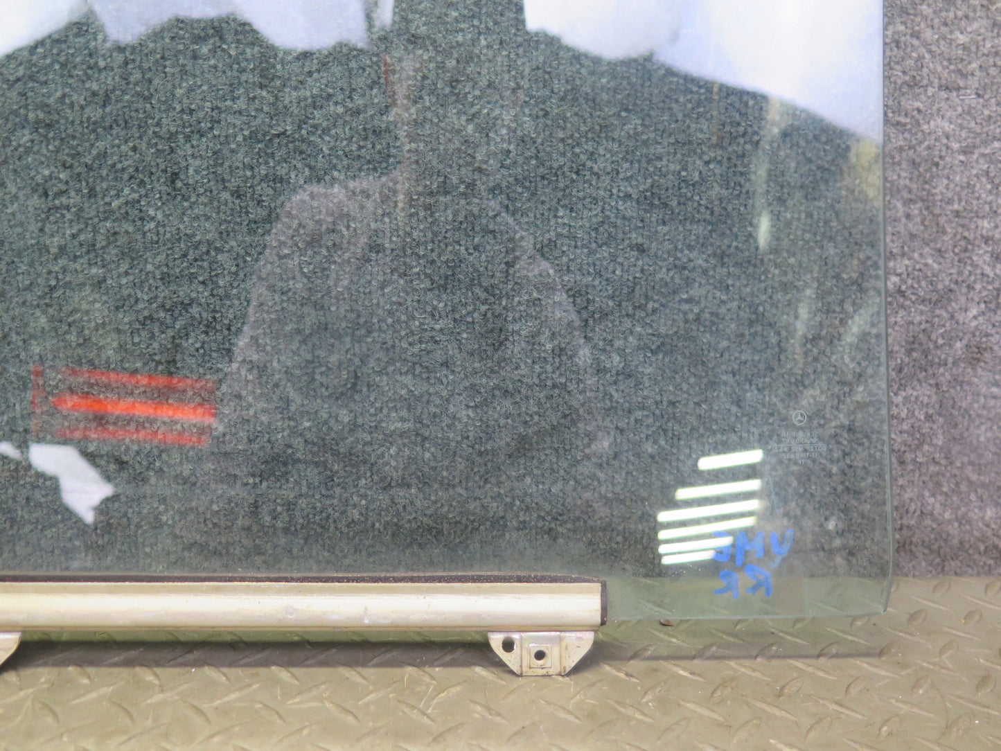 75-76 Mercedes W115 300SD Sedan Rear Right Door Glass Window OEM
